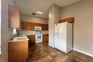 324 Anchovie Ct, Kissimmee, FL 34759 - Photo 10