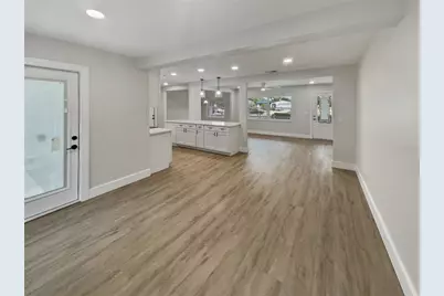 2642 49th Street N, Saint Petersburg, FL 33710 - Photo 20