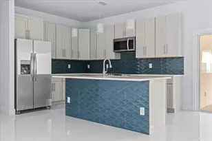 2875 E Slater Dr, Deltona, FL 32738 - Photo 12