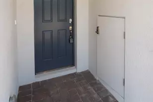 2051 Town Pasture Dr, Eustis, FL 32726 - Photo 2