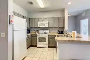 3175 Feltrim Pl, Kissimmee, FL 34747 - Photo 4