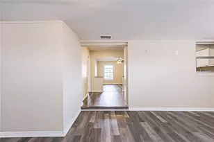 8528 Gold Ridge Cir, Tampa, FL 33619 - Photo 22