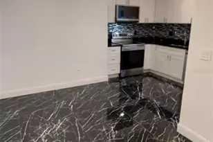 501 Knights Run Ave, Tampa, FL 33602 - Photo 4