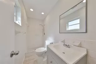 12339 138th St N, Largo, FL 33774 - Photo 12