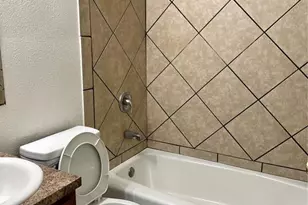 1352 SW 69th Rd, Bushnell, FL 33513 - Photo 4