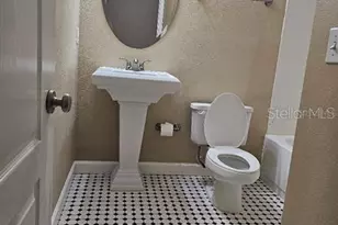 2019 Dixie Belle Dr, Orlando, FL 32812 - Photo 10