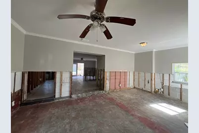 1501 Delaware Avenue NE, Saint Petersburg, FL 33703 - Photo 4