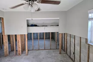 4706 Lansing St NE, Saint Petersburg, FL 33703 - Photo 8