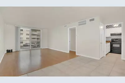 2727 N Atlantic Avenue #2020, Daytona Beach, FL 32118 - Photo 4