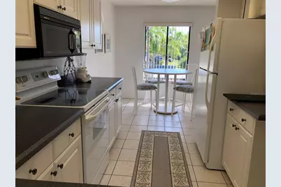 6211 Timber Lake Drive #B4, Sarasota, FL 34243 - Photo 6