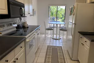 6211 Timberlake Dr, Sarasota, FL 34243 - Photo 6