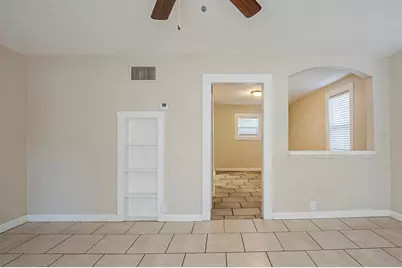 2011 10th Street S, Saint Petersburg, FL 33705 - Photo 6
