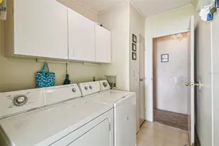 2706 Cranmoor Dr, Kissimmee, FL 34758 - Photo 22