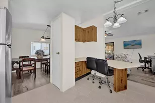 2135 Canopy Cir, Zellwood, FL 32798 - Photo 12