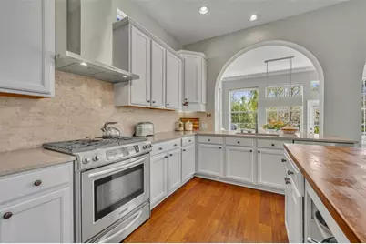 807 Oak Shadows Road, Celebration, FL 34747 - Photo 16