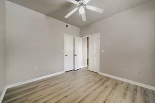 2624 Robert Trent Jones Dr, Orlando, FL 32835 - Photo 16