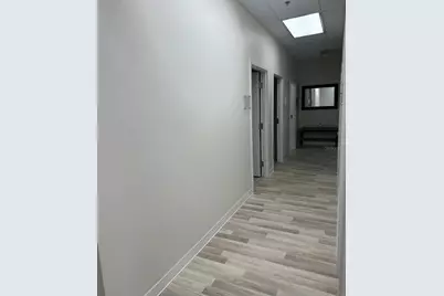 6881 Kingspointe Parkway #11, Orlando, FL 32819 - Photo 14