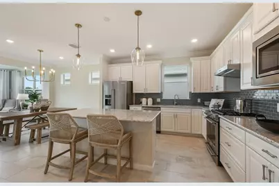 2721 Serenity Meadow Drive, Kissimmee, FL 34744 - Photo 4