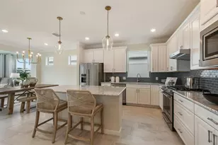 2721 Serenity Mdw Dr, Kissimmee, FL 34744 - Photo 4