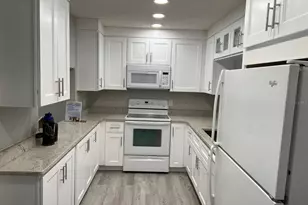 1324 S Pine Ridge Cir, Sanford, FL 32773 - Photo 14