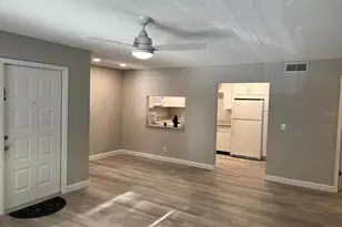 1324 S Pine Ridge Cir, Sanford, FL 32773 - Photo 6