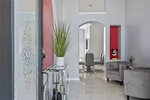 215 Elderberry Dr, Davenport, FL 33897 - Photo 2