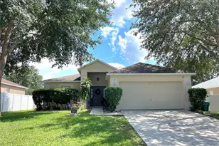 2413 Sandridge Cir, Eustis, FL 32726 - Photo 1