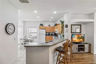 16613 Caribbean Breeze Way, Clermont, FL 34714 - Photo 10