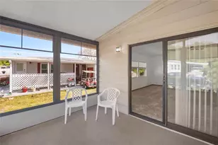 3976 N Citrus Cir, Zellwood, FL 32798 - Photo 4