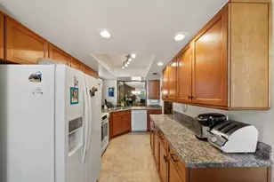 2696 Orange Peel Ct, Orlando, FL 32806 - Photo 10