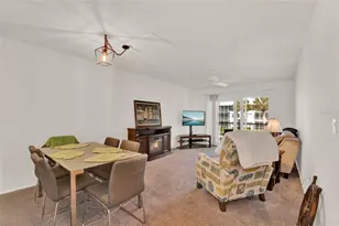 325 N Causeway, New Smyrna Beach, FL 32169 - Photo 4