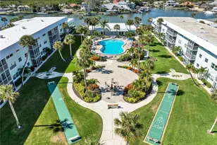 325 N Causeway, New Smyrna Beach, FL 32169 - Photo 2