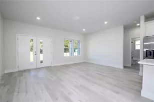 9484 N Pineview Way, Citrus Springs, FL 34434 - Photo 12