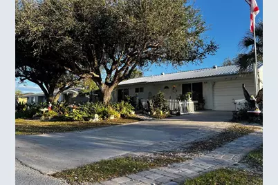 18671 Kerrville Circle, Port Charlotte, FL 33948 - Photo 2