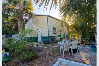 18671 Kerrville Circle, Port Charlotte, FL 33948 - Photo 4