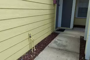 2027 Royal Bay Blvd, Kissimmee, FL 34746 - Photo 2