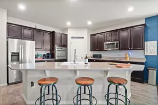 3242 Irish Peach Dr, Winter Garden, FL 34787 - Photo 4