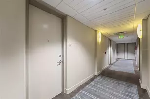 150 E Robinson St, Orlando, FL 32801 - Photo 10