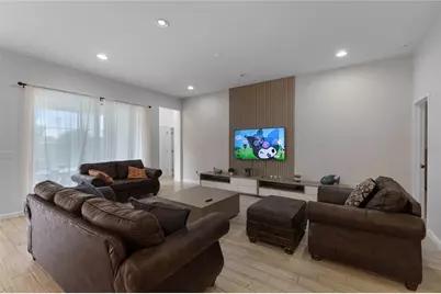 418 Marcello Boulevard, Kissimmee, FL 34746 - Photo 8