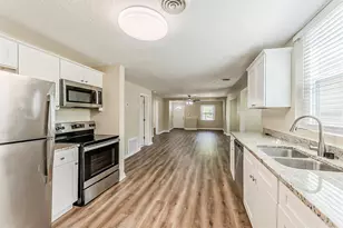 1306 Shepherd Ave, Sanford, FL 32771 - Photo 10