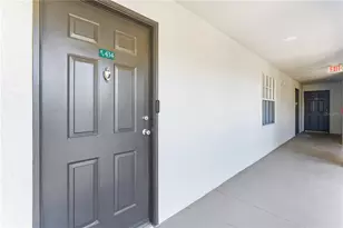 14013 Fairway Island Dr, Orlando, FL 32837 - Photo 2