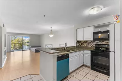 13929 Fairway Island Drive #825, Orlando, FL 32837 - Photo 8