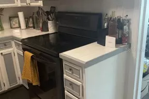 1110 E Edgewood Dr, Lakeland, FL 33803 - Photo 8