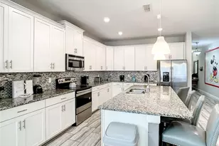 4704 Sleepy Hollow Dr, Kissimmee, FL 34746 - Photo 8