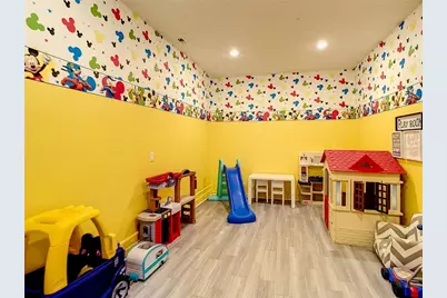 4704 Sleepy Hollow Drive, Kissimmee, FL 34746 - Photo 20