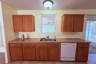 229 Dolphin Cir, Middleburg, FL 32068 - Photo 8