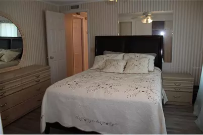 919 Blue Heron Boulevard, Osteen, FL 32764 - Photo 12