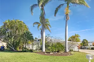 513 Flamingo Dr, Apollo Beach, FL 33572 - Photo 10