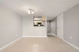 6114 Peregrine Ave, Orlando, FL 32819 - Photo 10