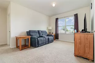 9731 Pepper Tree Trl, Wildwood, FL 34785 - Photo 10